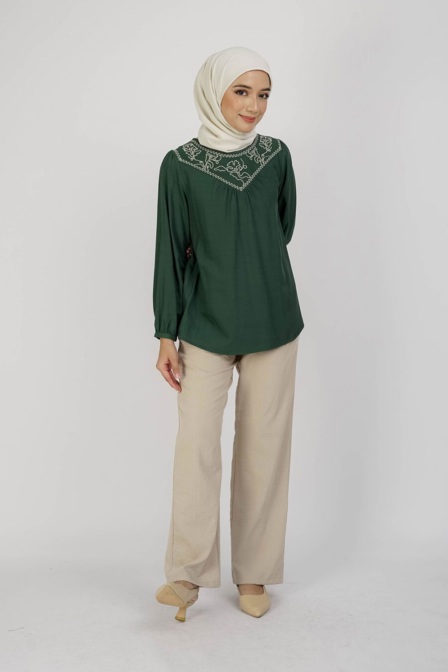 Raisa Embroidery Blouse Dark Green