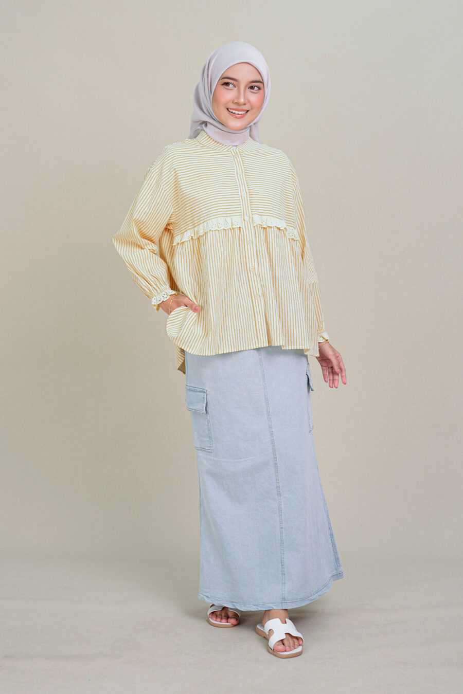 Eva Blouse Yellow - Image 2