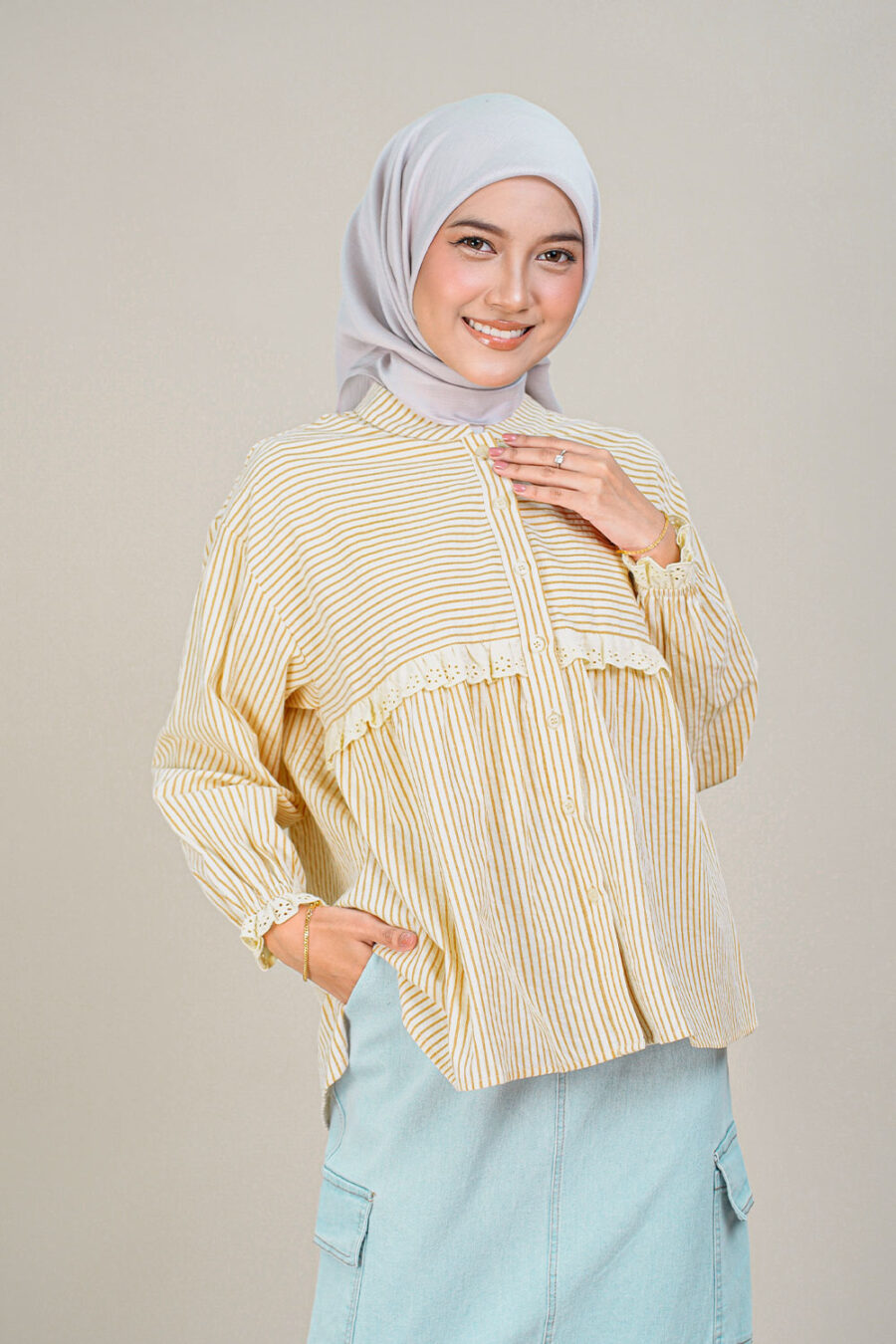 Eva Blouse Yellow