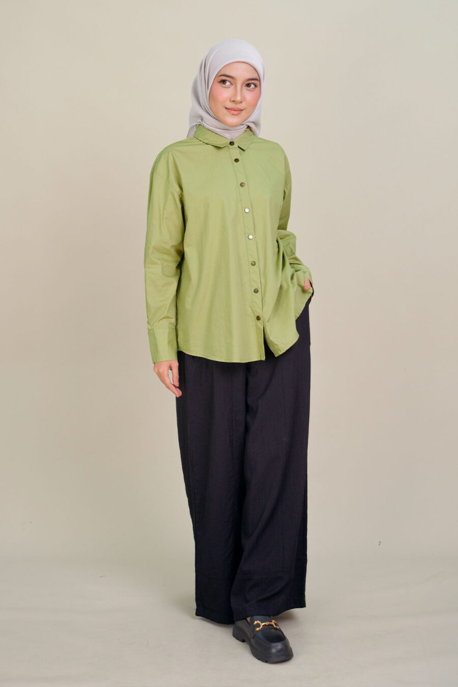 Zane Blouse Green - Image 2