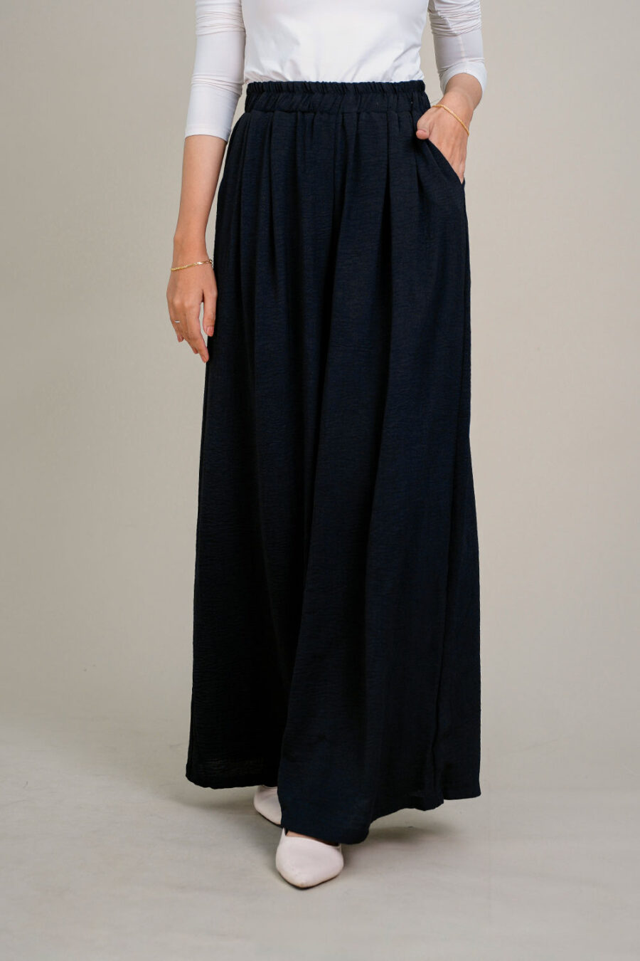 Karen Pants Black