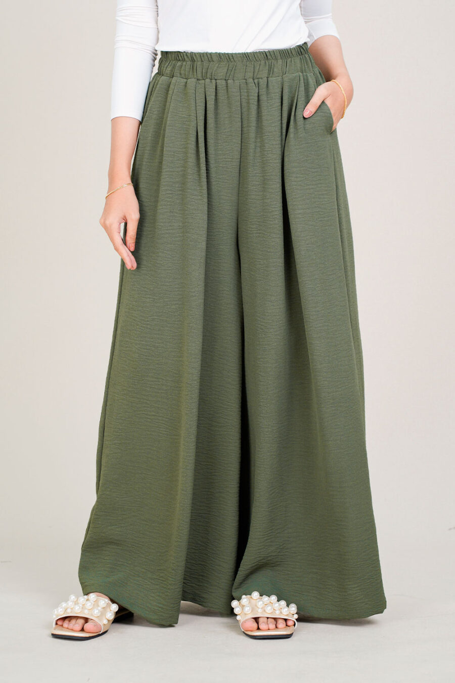 Karen Pants Green