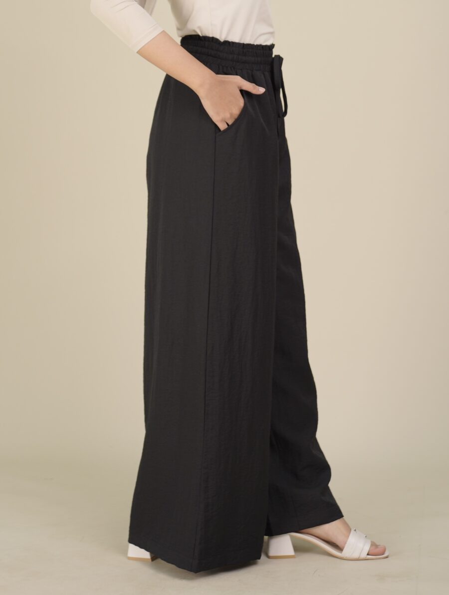 Alodia Pants Black - Image 4