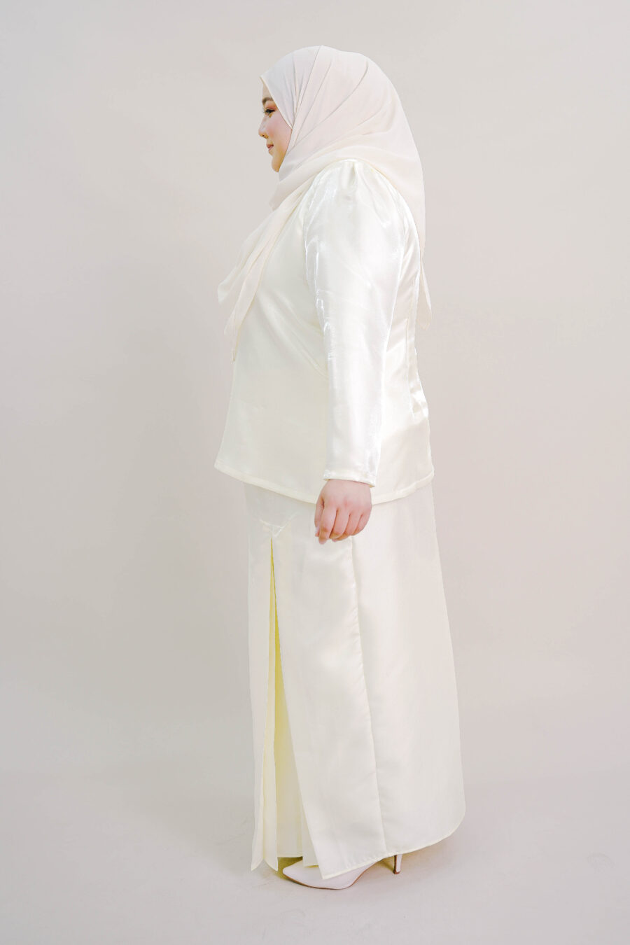 Kalea Plus Size Shimmer Kurung in Soft Yellow - Image 4