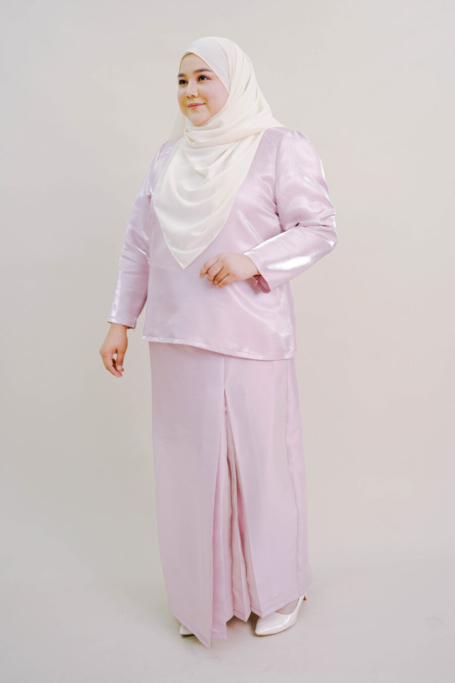 Kalea Plus Size Shimmer Kurung in Pink - Image 2