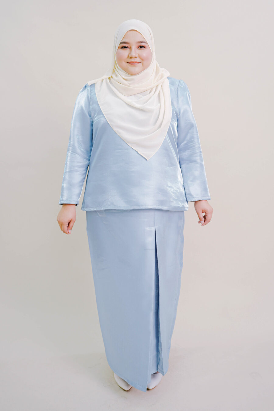 Kalea Plus Size Shimmer Kurung in Blue - Image 2