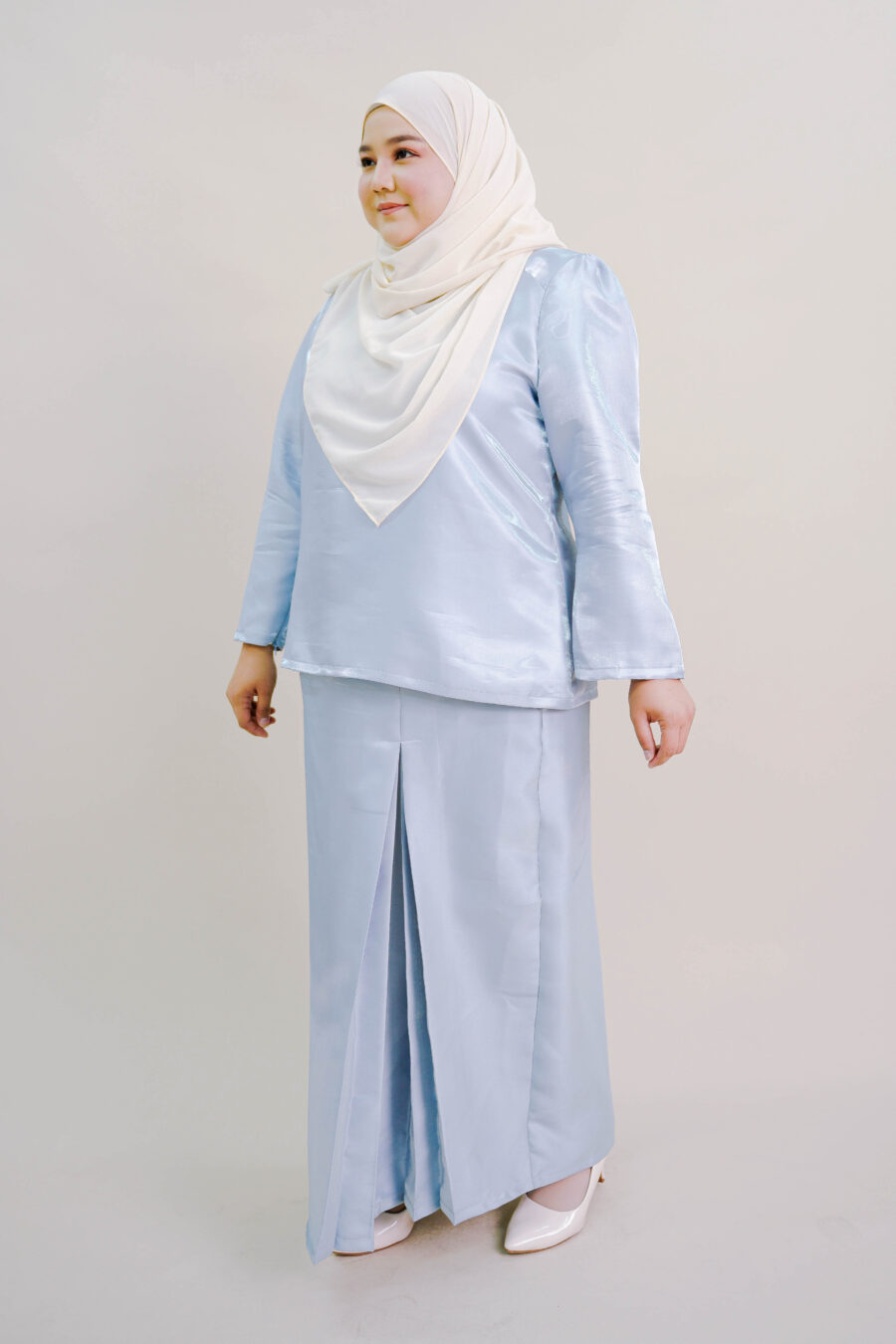 Kalea Plus Size Shimmer Kurung in Blue - Image 3