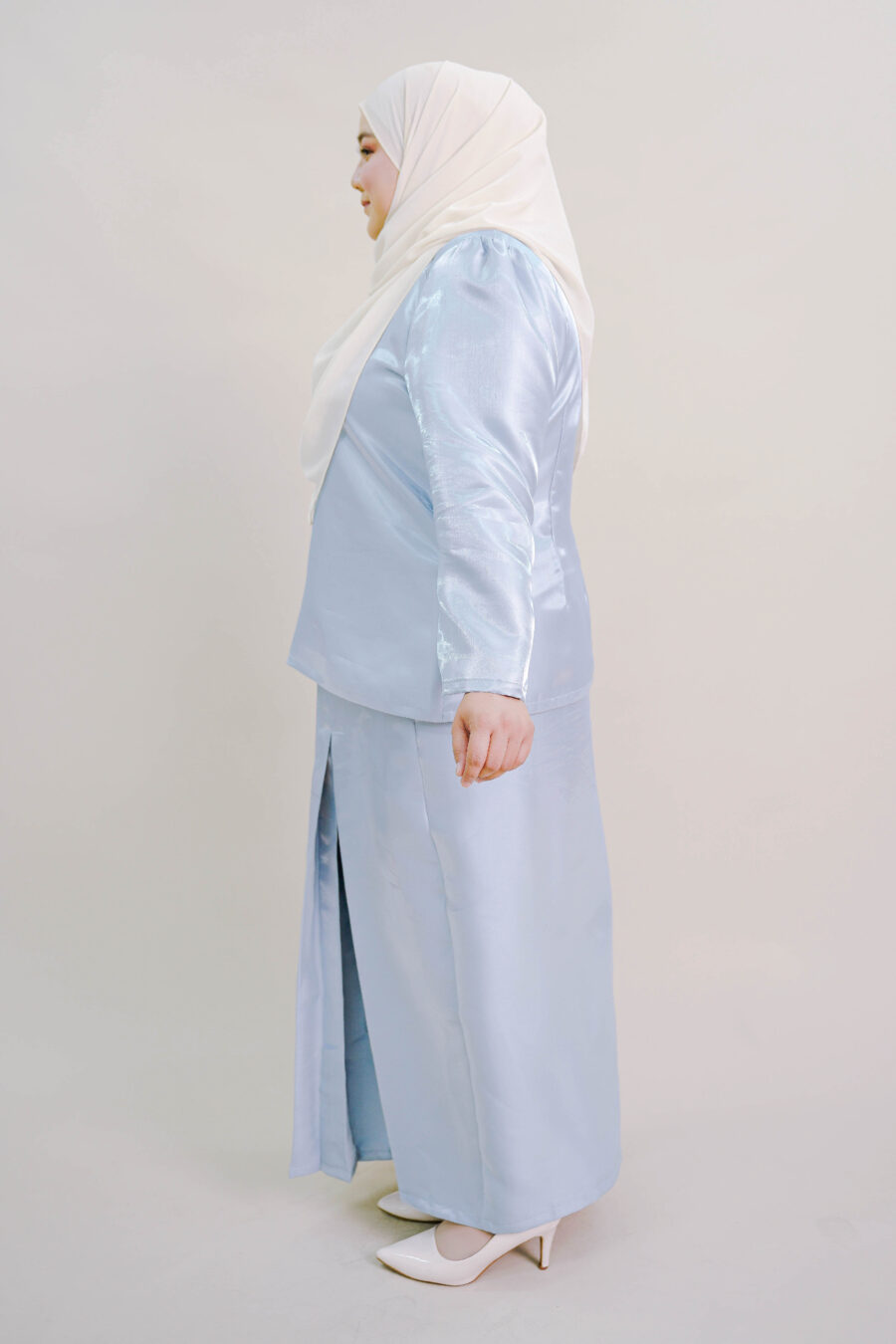 Kalea Plus Size Shimmer Kurung in Blue - Image 4