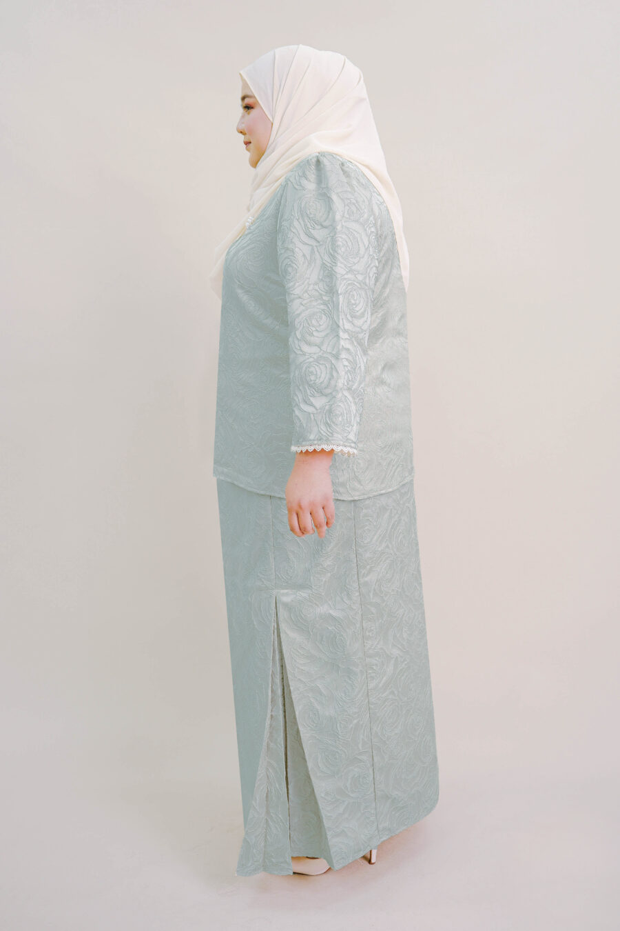 Felline Plus Size Kurung in Dusty Green - Image 2