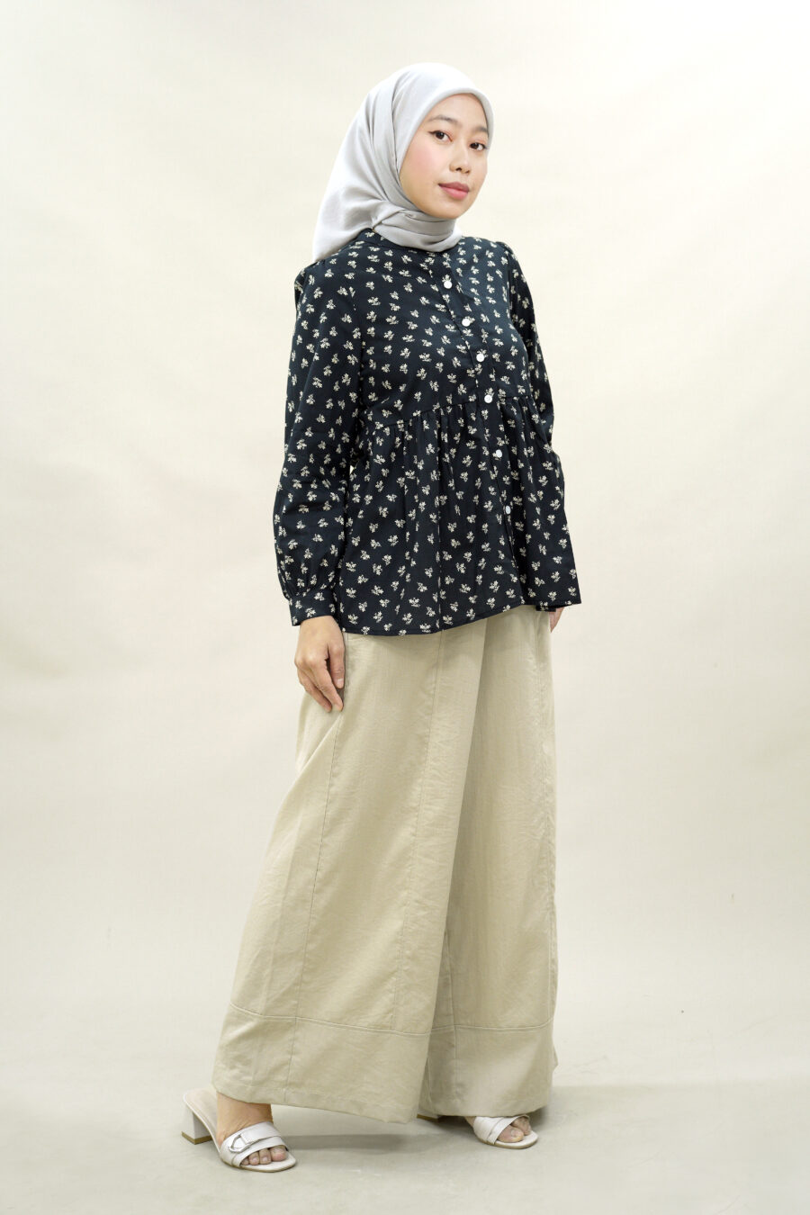 Marissa Printed Blouse Navy - Image 2