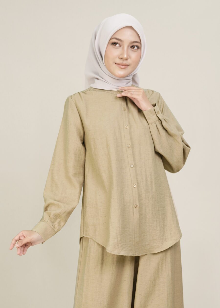 Alodia Blouse Khaki