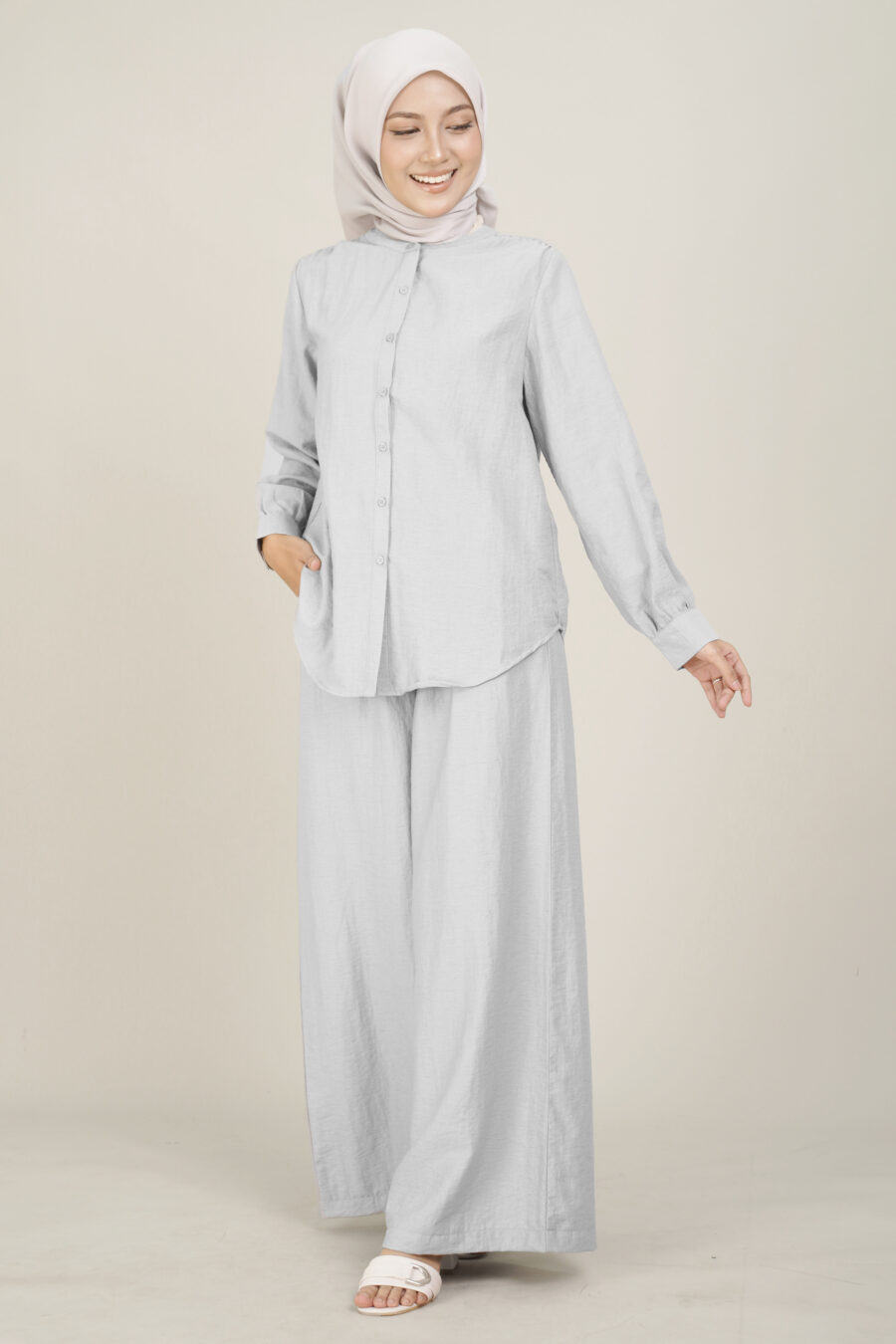 Alodia Blouse Grey - Image 2