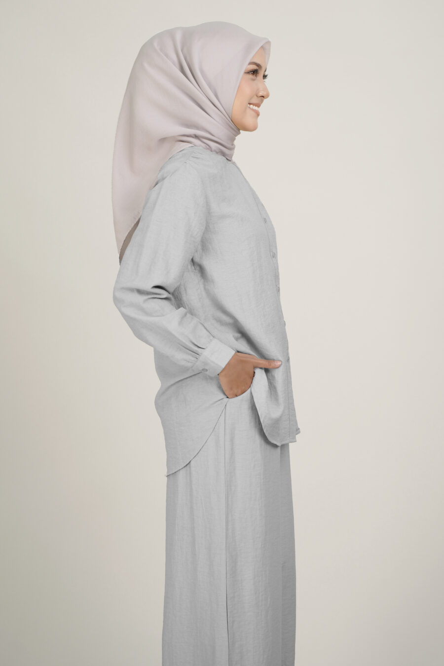 Alodia Blouse Grey - Image 5