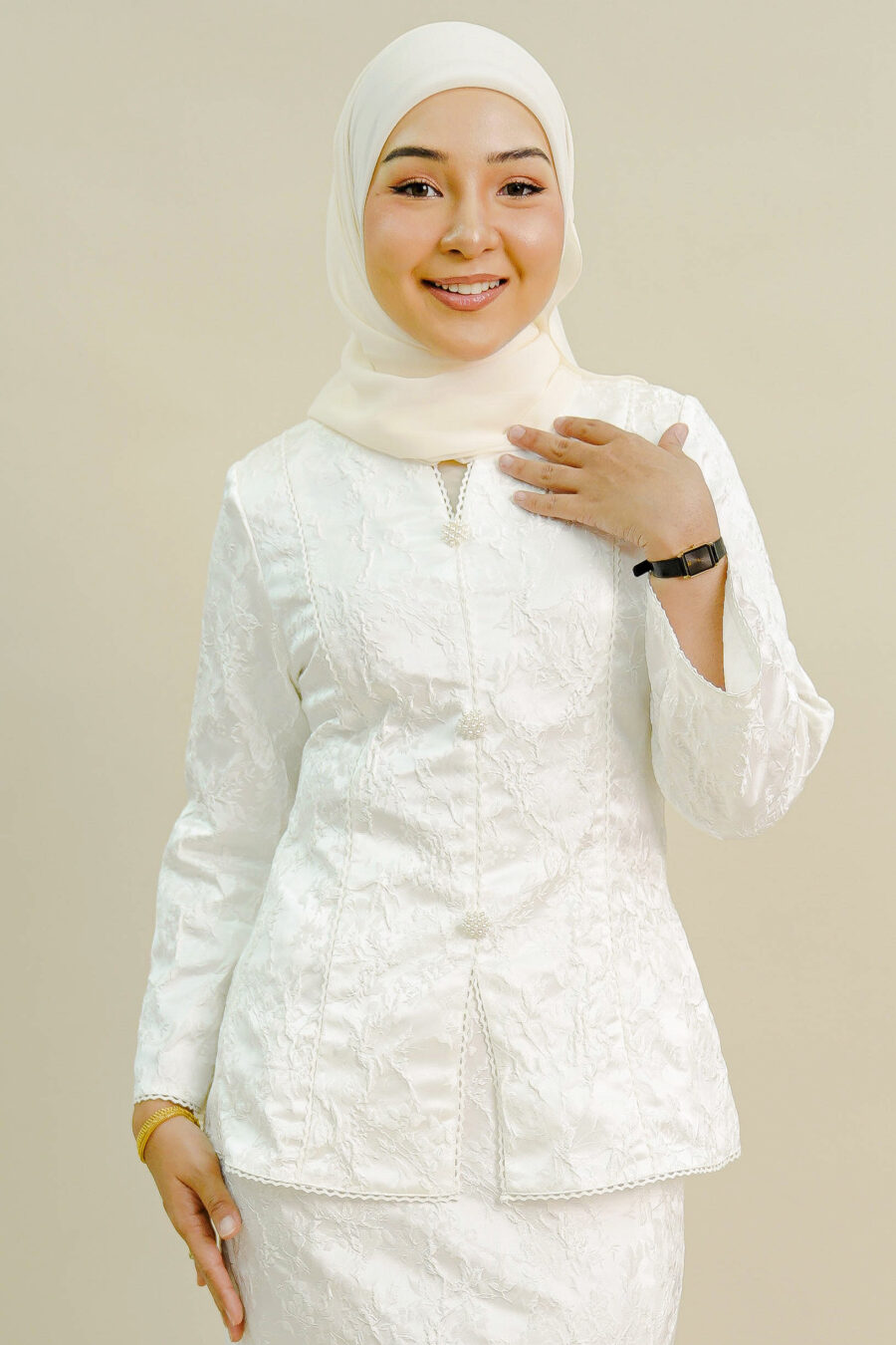 Clarisa Mini Kurung Off White - Image 3