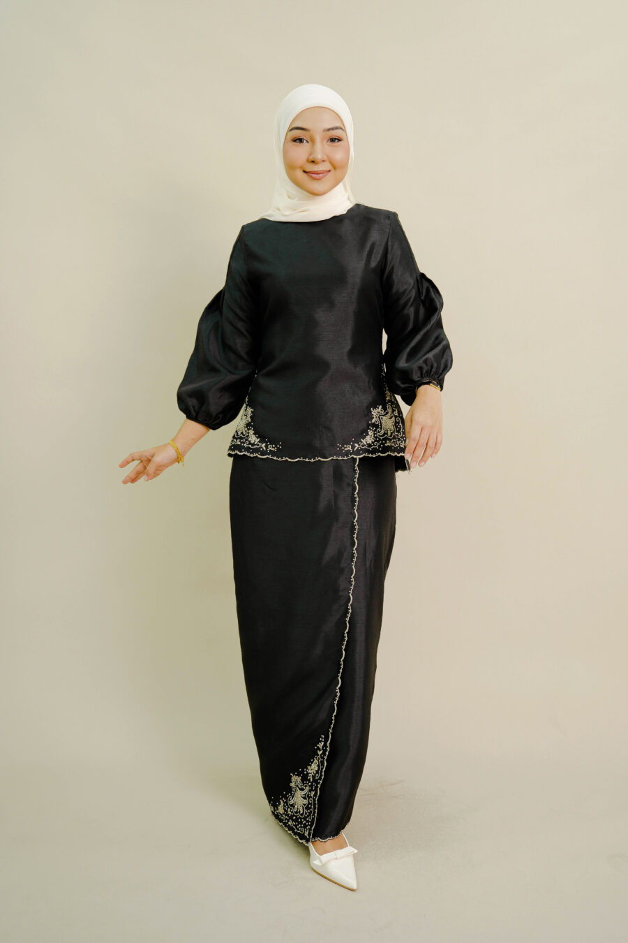 Evelyn Mini Kurung with Embroidery Black