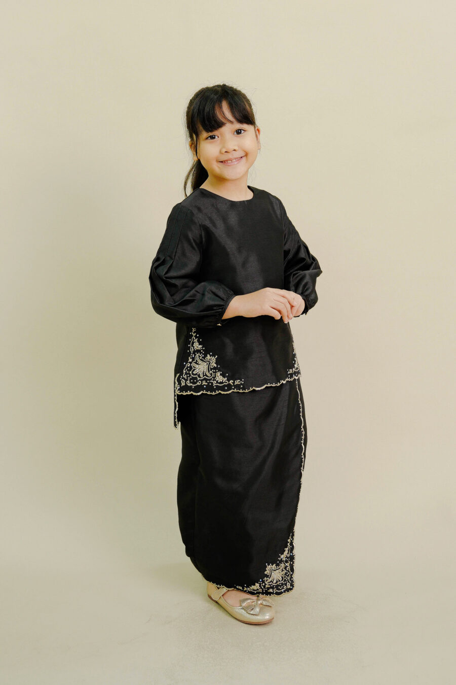 Evelyn Mini Kurung with Embroidery Kids Black