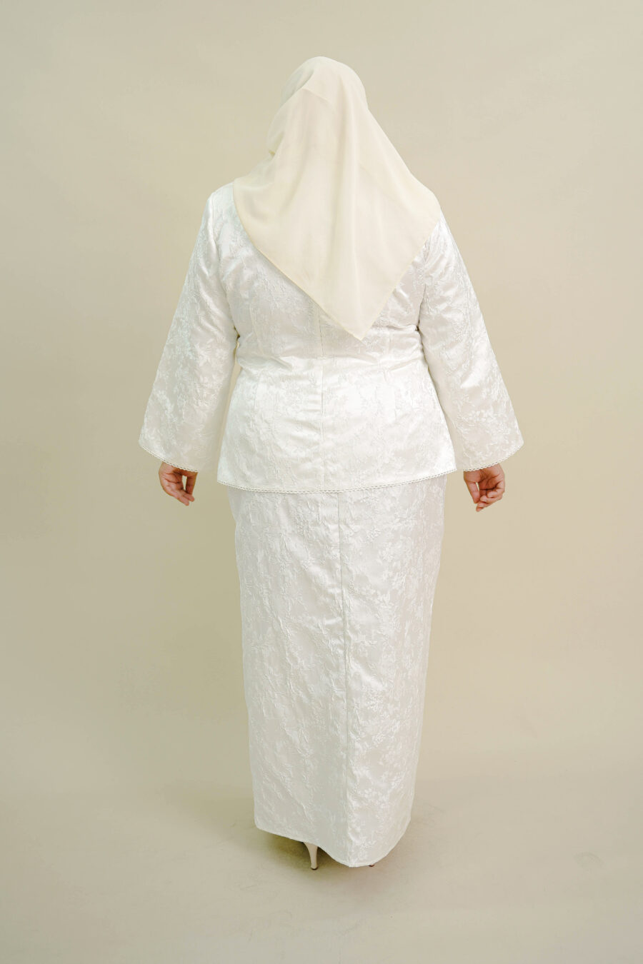 Clarisa Mini Kurung Pluz Size Off White - Image 4