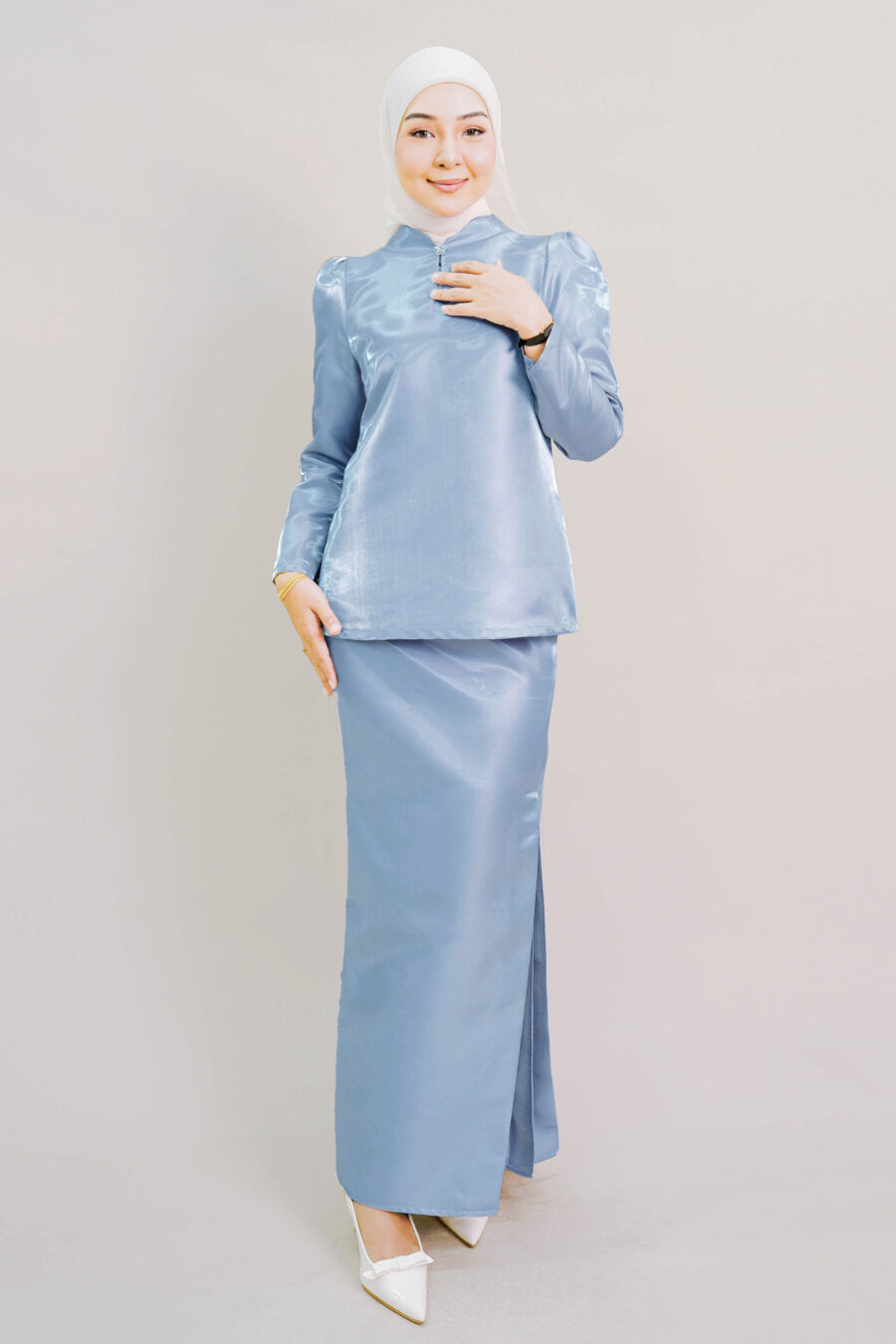 Kalea Shimmer Kurung in Blue