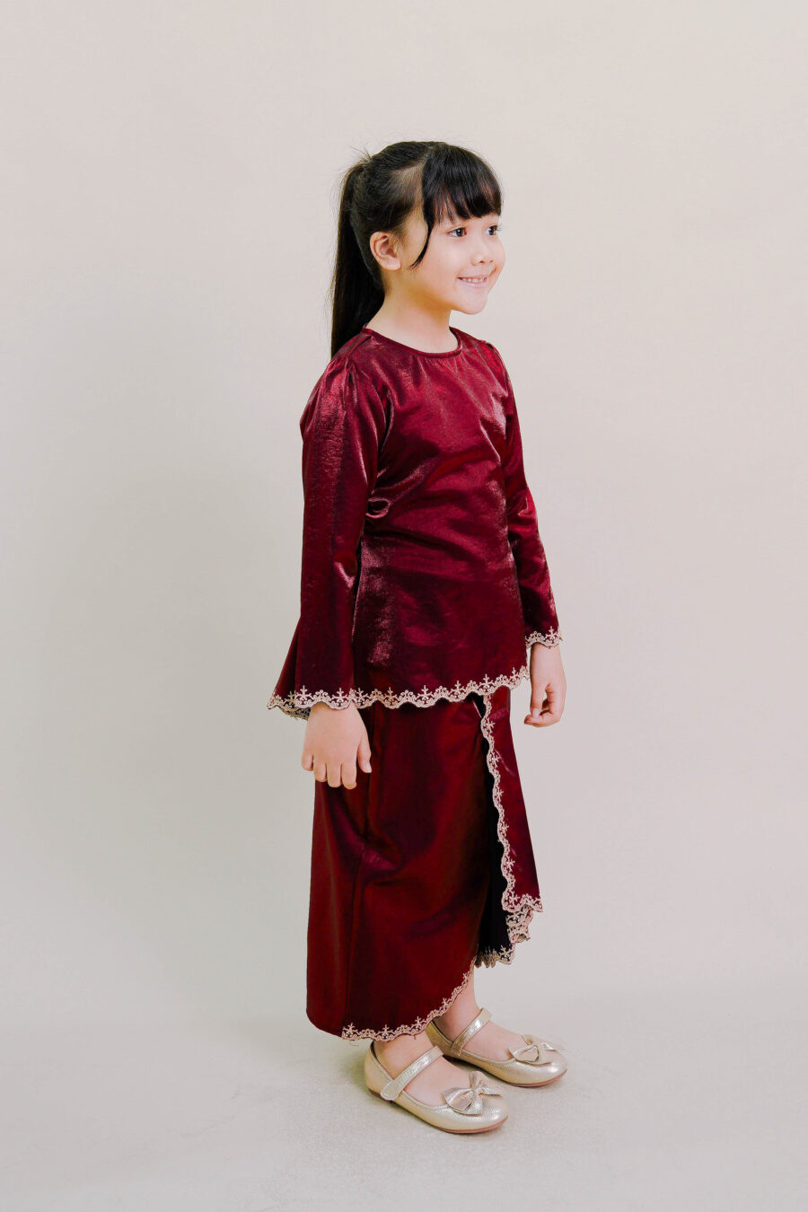 Della Kids Kurung in Wine Red - Image 2