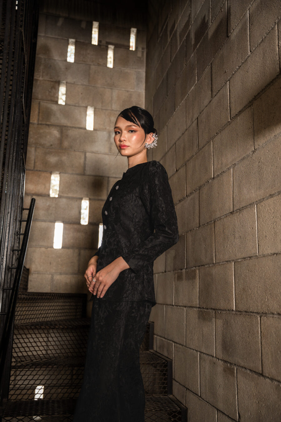 Zenata Kurung in Black - Image 3