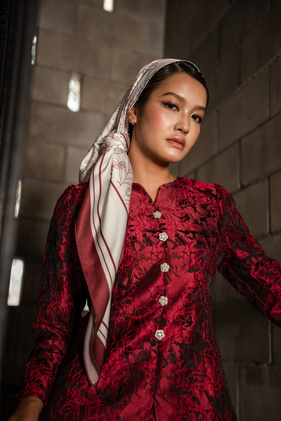 Zenata Kurung in Red - Image 4