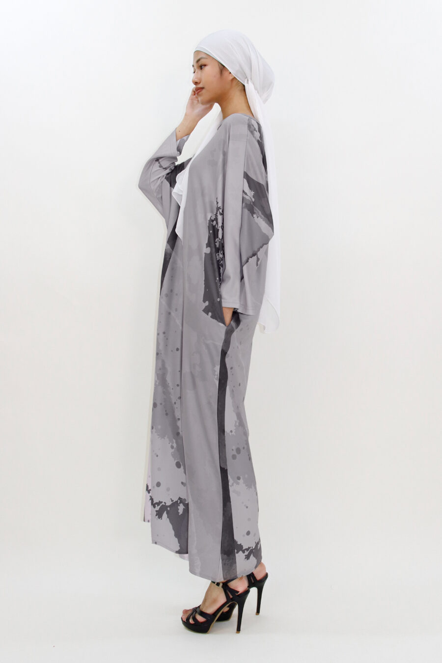 Rayya Kaftan Grey - Image 3